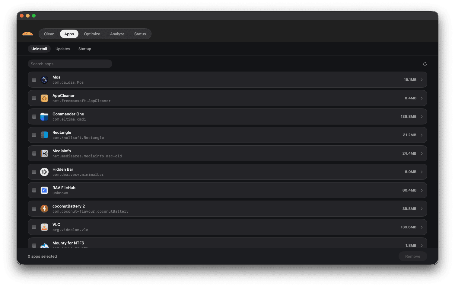 Mole Apps tab listing installed applications with sizes, ready to review and remove